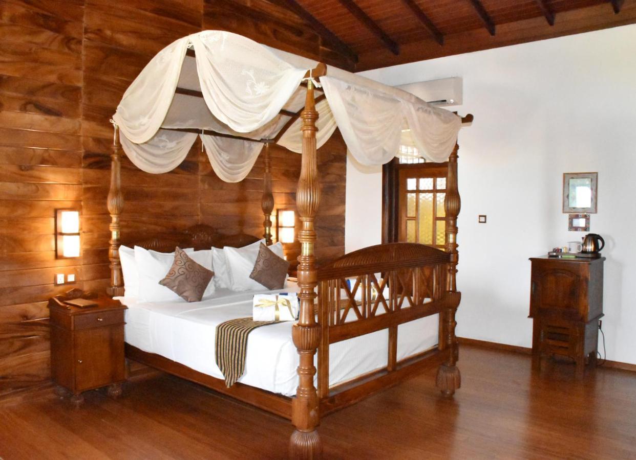 Nilaveli Beach Resort - Level 1 Certified ภายนอก รูปภาพ