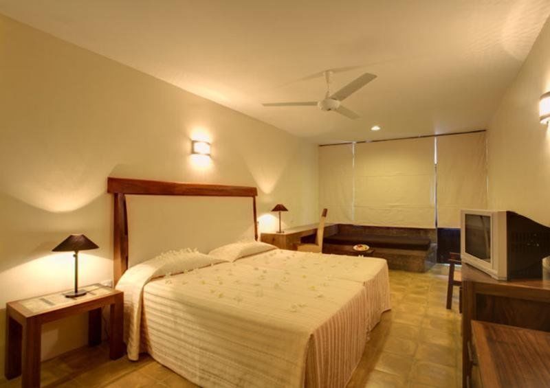 Nilaveli Beach Resort - Level 1 Certified ภายนอก รูปภาพ